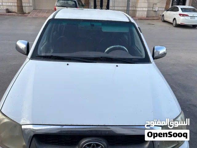Used Toyota Hilux in Muharraq