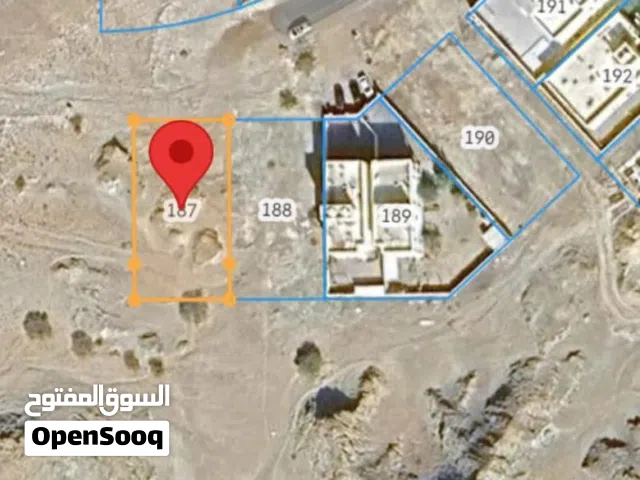 أرض سكنية للبيع – العامرات ( مساحة الأرض: 750 م2)