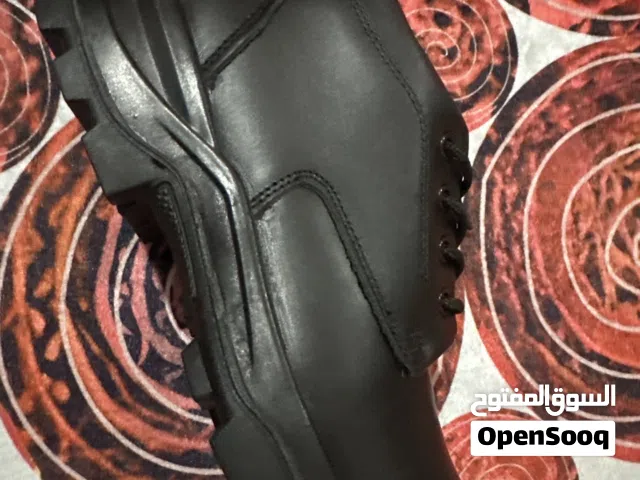 حذاء رجالي بيع