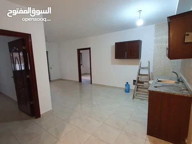 65 m2 2 Bedrooms Apartments for Rent in Amman Swelieh