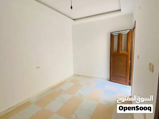 200 m2 3 Bedrooms Townhouse for Rent in Tripoli Tajura