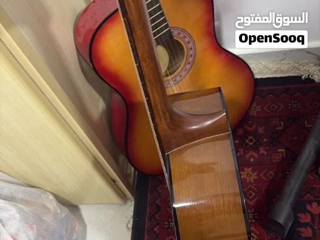 جيتار للبيع كلاسك