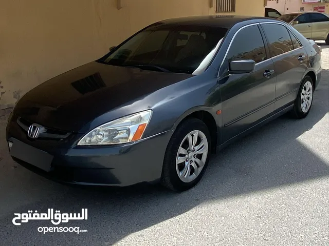 للبيع هوندا اكورد 2004