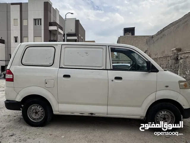 Used Suzuki APV in Hawally