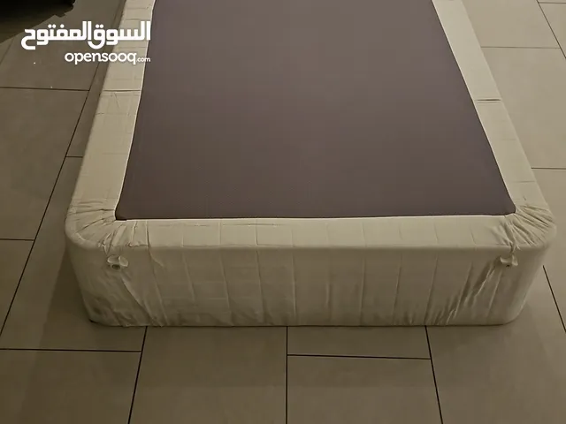 قاعده سرير نوم نفر او نفرين كنج