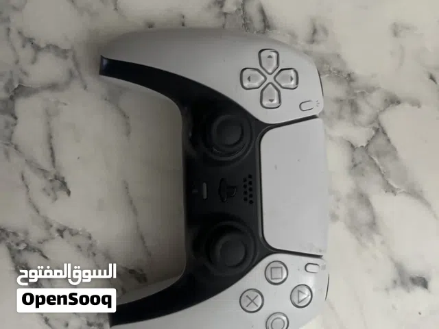 يد سوني فايف اصلية فيها دريفت في المارشة اليسار