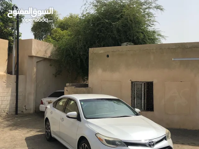 Used Toyota Avalon in Al Batinah