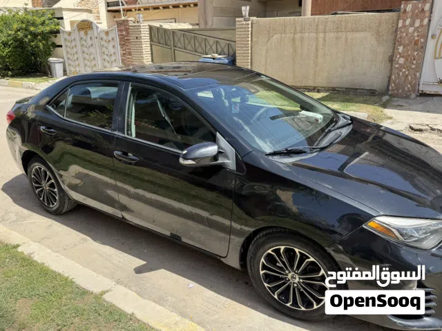 2017 تويوتا كورولا SE