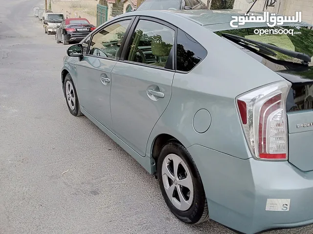 تويوتا بريوس 2015 السياره بحاله الوكاله