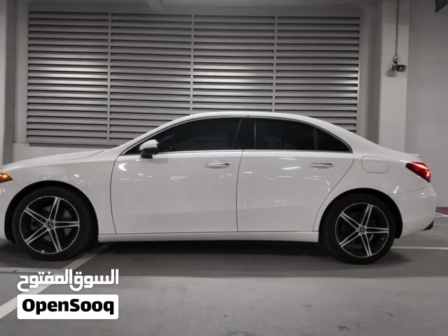 مرسيدس للبيع A220 للبيع بحالة ممتازة جدا للتواصل رقم الهاتف