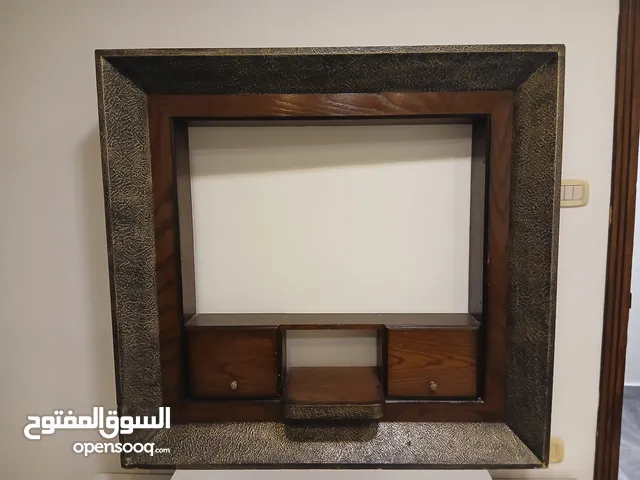 يرواز شاشه خشب زان غامق طاولة تلفاز لامنيت تركي وخيانه خشب لاتيه للمطبخ