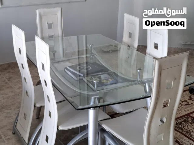 طاولة طعام مودرن