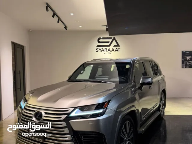 Lexus LX600