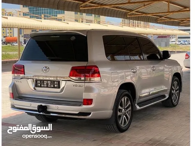 New Toyota Land Cruiser in Ras Al Khaimah