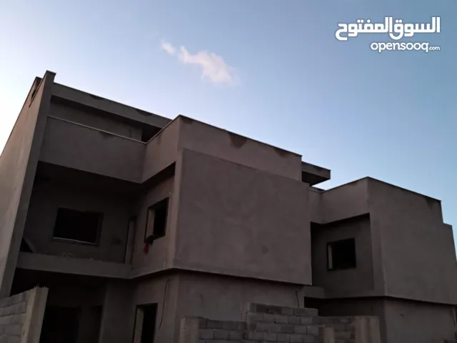 300 m2 More than 6 bedrooms Townhouse for Sale in Tripoli Al-Serraj