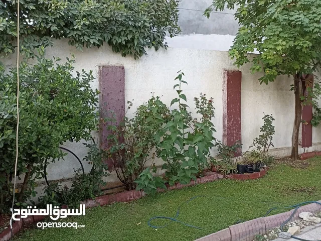 180 m2 2 Bedrooms Townhouse for Sale in Baghdad Mansour
