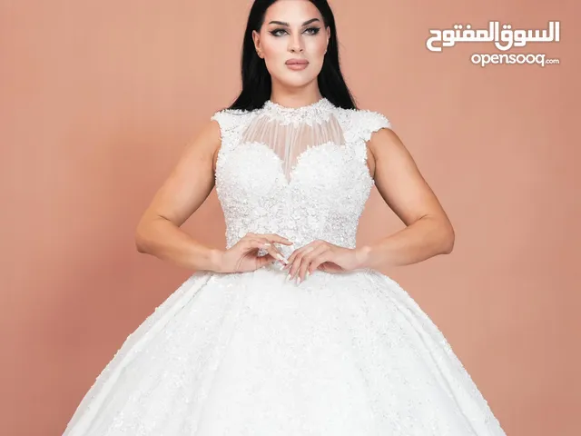 مشروع ازياء للبيع
