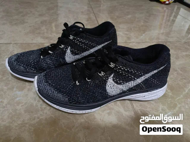 حذاء بناتي