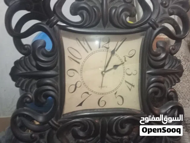 ساعه حائط للبيع بحاله ممتازه