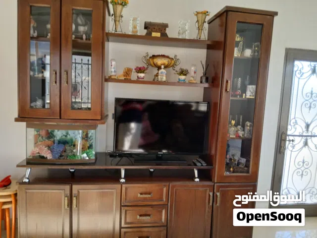 بوفيه بحالة جيدة جدا جدا