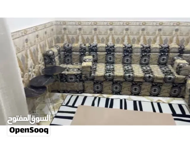 جلسة ارضية عالية