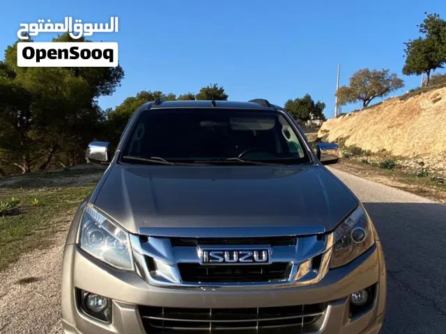 2016 Isuzu D-Max LS