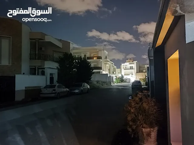 31100 m2 More than 6 bedrooms Villa for Rent in Tripoli Al-Serraj