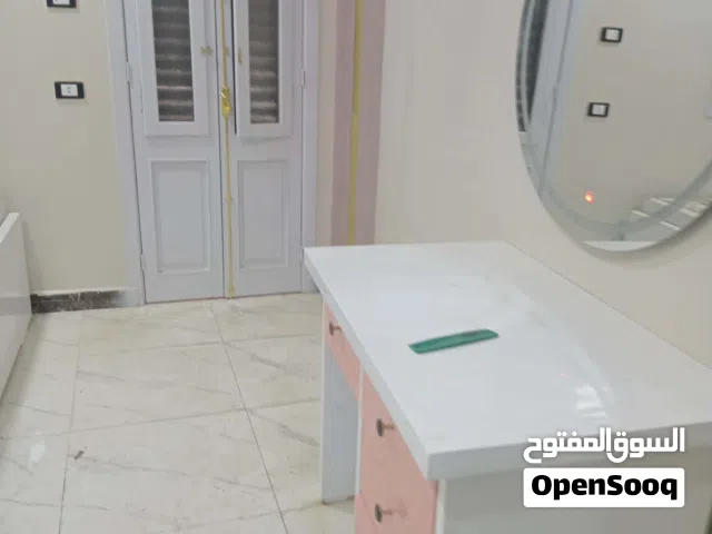 فني نجار لفك وتركيب جميع دار النوم شعل نضيف