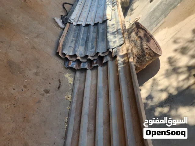 معدات بناء