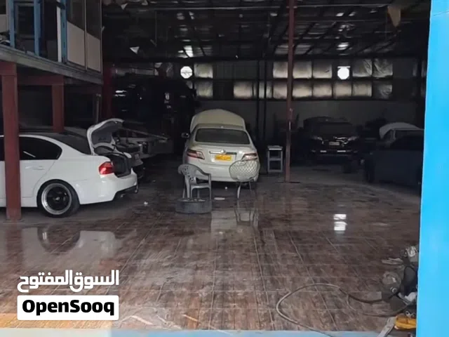 للبيع محل قطع غيار مع كراج متكامل