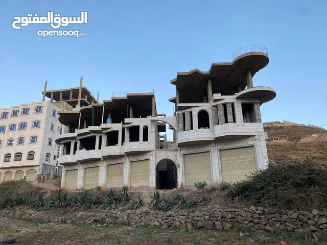 10000 m2 More than 6 bedrooms Townhouse for Sale in Ibb Dhihar
