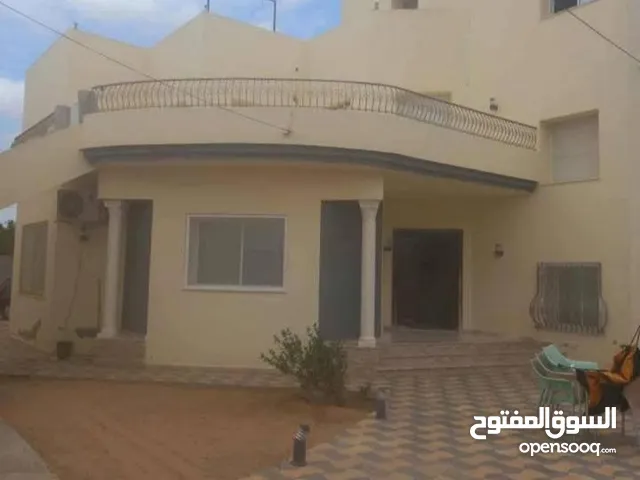 400 m2 3 Bedrooms Townhouse for Sale in Sfax Other