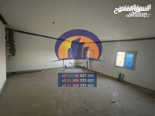 شقق لقطه بي كمبوند الاستاد مساحات 170/113م