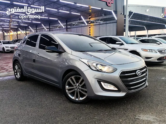 Used Hyundai i30 in Sharjah