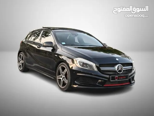 0% - GCC SPECS - MERCEDESE A250 AMG KIT - 2.0 TURBO CHARGE I4 2014 - MINT CONDITION