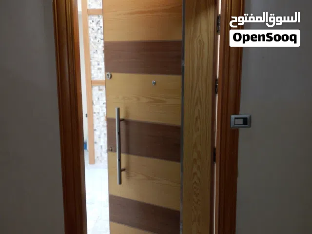 شقة 120م2 للبيع في الميدان، دمشق - 3 غرف وصالون