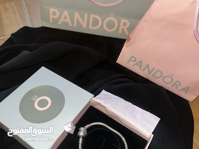 اسوارة Pandora مع تشارم Pandora الأصلية لم يتم استعمالها