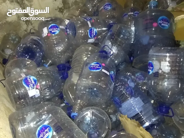 قوارير بلاستيك فارغة للبيع