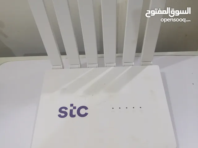 راوتر  stc 5g بحالة ممتازة قوي وحديث