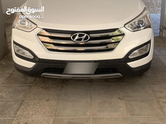 Used Hyundai Santa Fe in Amman