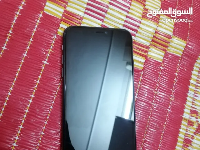 ايفون 11 العادي