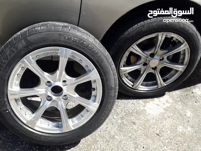 مطلوب جنط ( حبه وحده ) 15براغي قريب فاضي أقرأ الوصف أو جنط حديد 4 براغي قريب 15 يركب على سيفيا تو