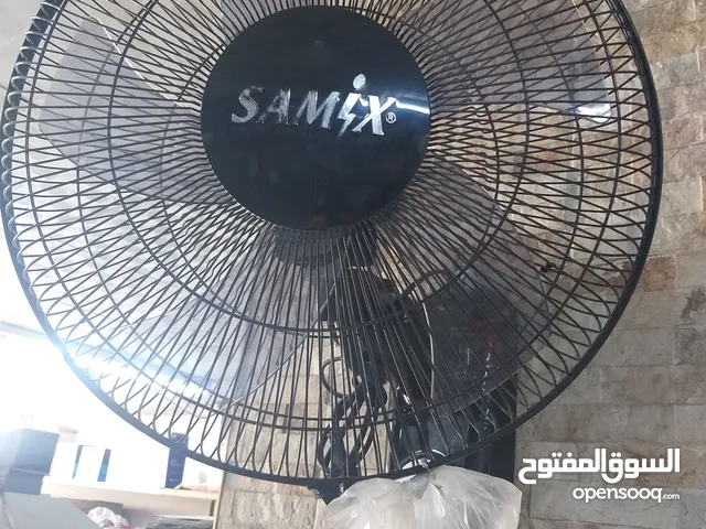 مروحة جنب سامكس مع ريموت حجم 16 أنش 5 فراشات لون أسود