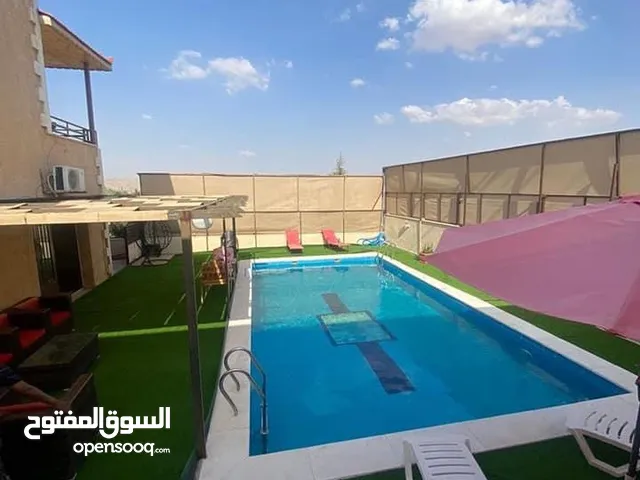 3 Bedrooms Farms for Sale in Zarqa Sarout