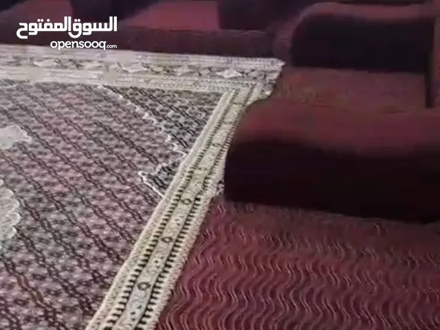 دوانيه للبيع استعمال خفيف لون خمري