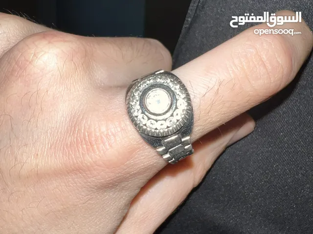 خاتم رولكس مرصع بالأحجار الكريمة
