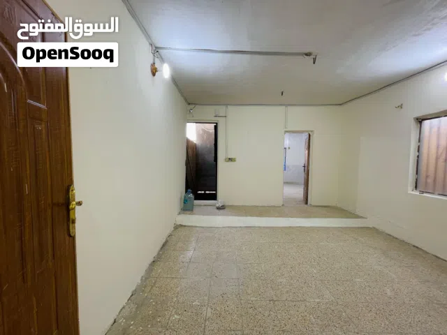 75 m2 1 Bedroom Apartments for Rent in Basra Al Ashar