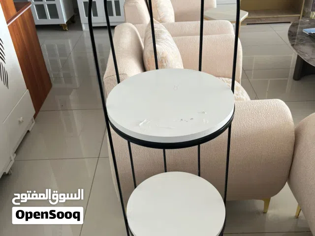 شيالة كبيرة 3 دور باللون الأسود بتصميم عملي وعصري