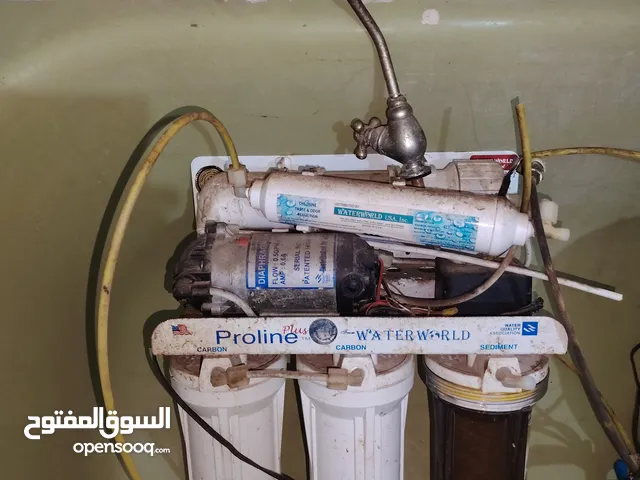 فلتر مياه 7مراحل للبيع بالخزان والحنفيه امريكي water world يحتاج صيانه بسيطه