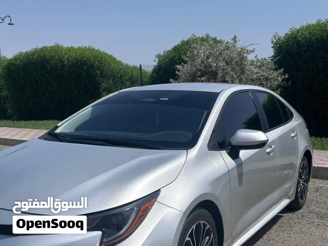 2025 تويوتا كورولا LE